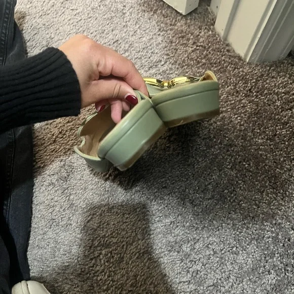 Light green mules - Picture 6 of 8